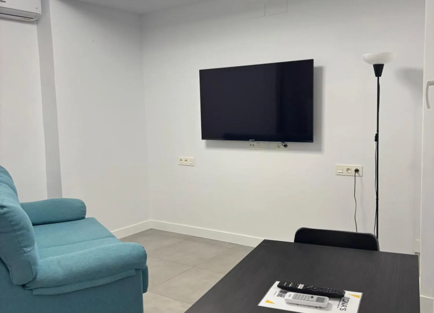 Apartamento 2 A 10 Minutos Caminando De La Estacion De Bus Y Tren Maria Zambrano Malaga Apartament