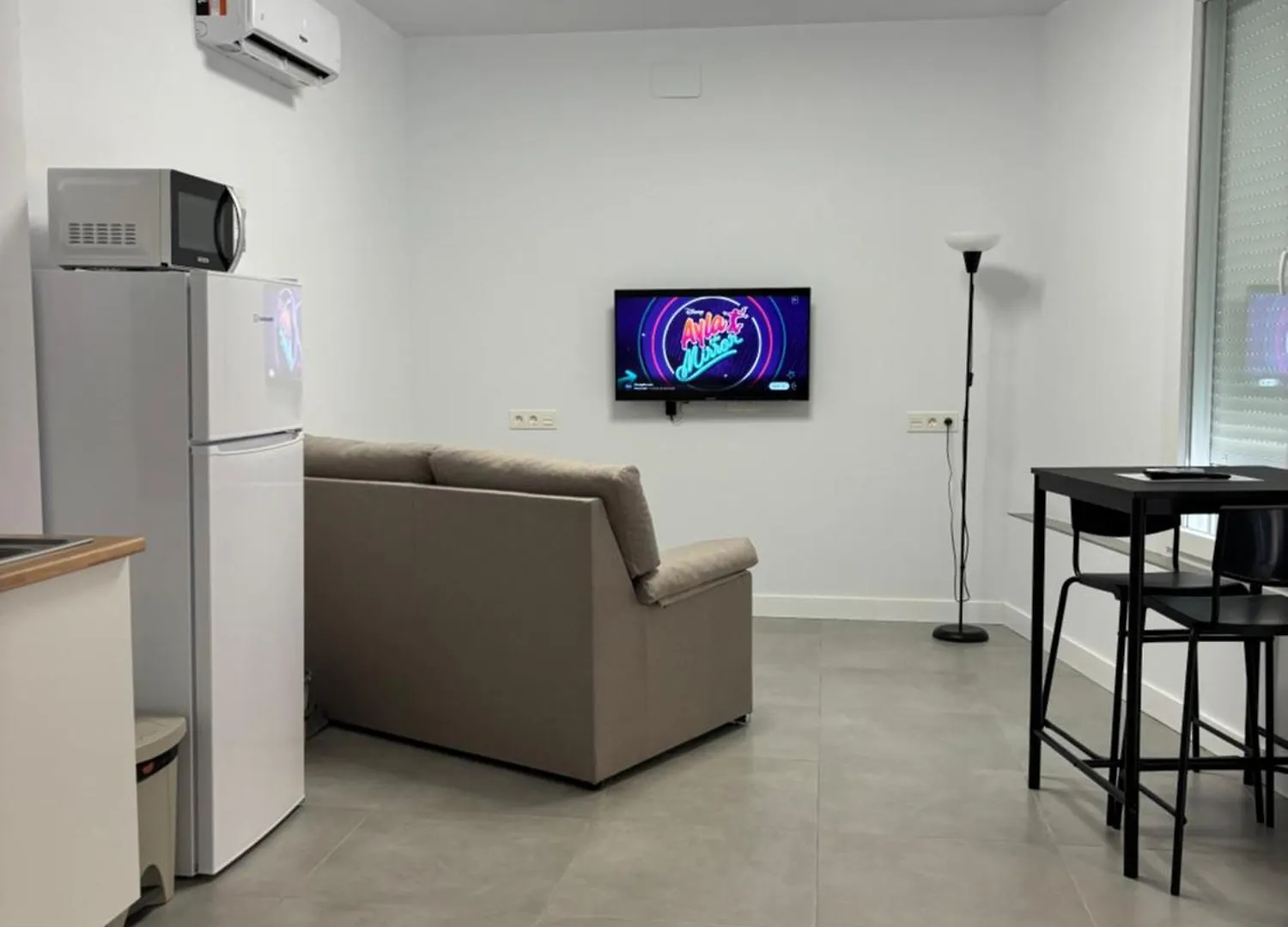Apartament Apartamento 2 A 10 Minutos Caminando De La Estacion De Bus Y Tren Maria Zambrano Malaga Hiszpania
